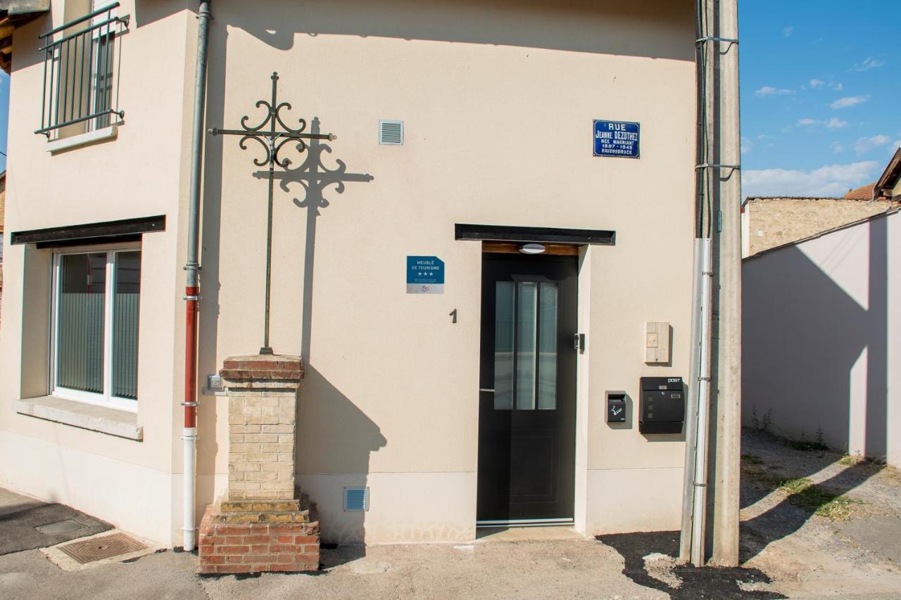 Meuble De Tourisme 3 Etoiles Loft Industriel A Fismes 빌라 외부 사진